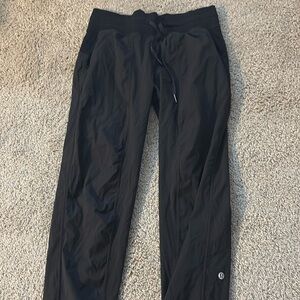 Size 6 lululemon joggers